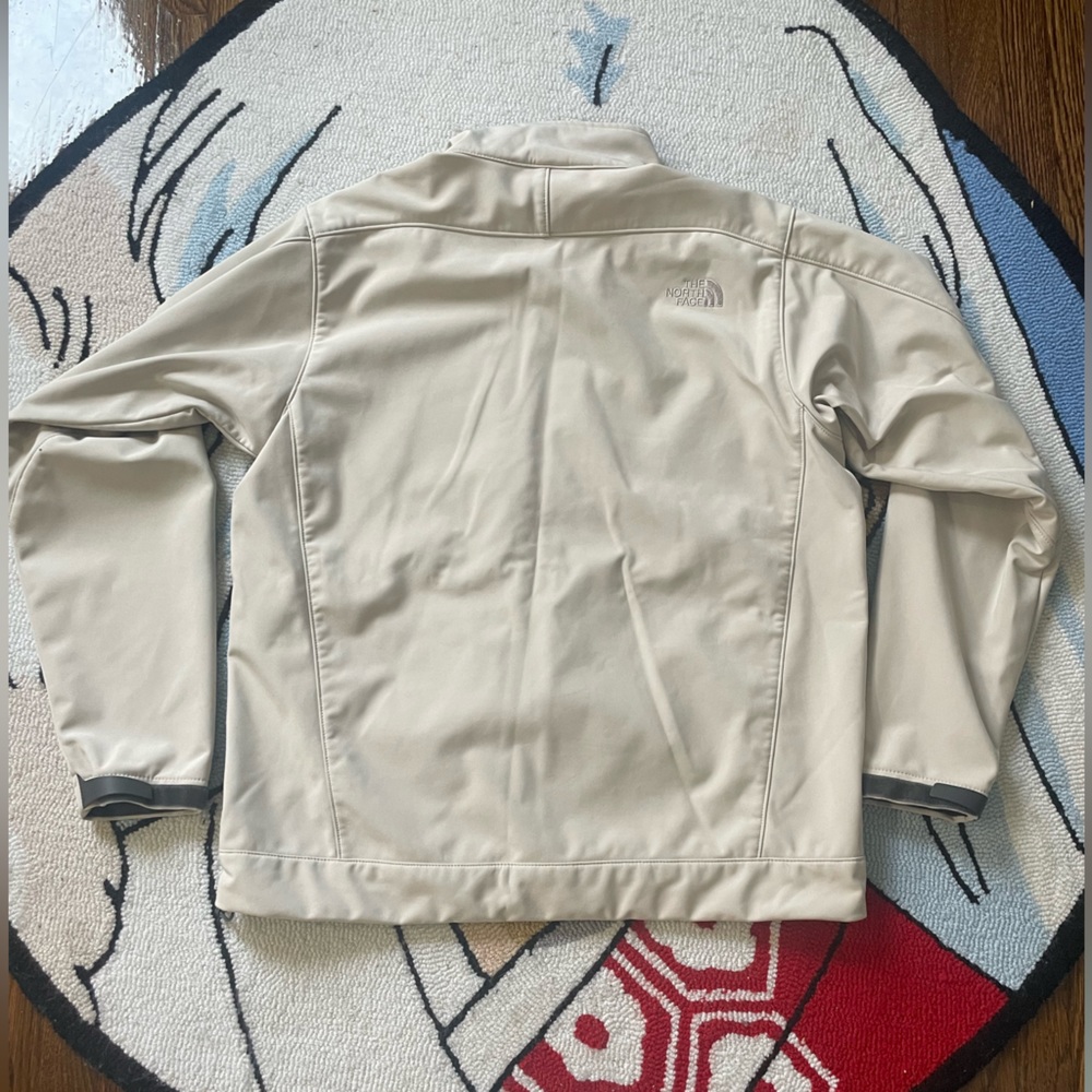 North Face Soft Shell Jacket - Picture 2 of 3